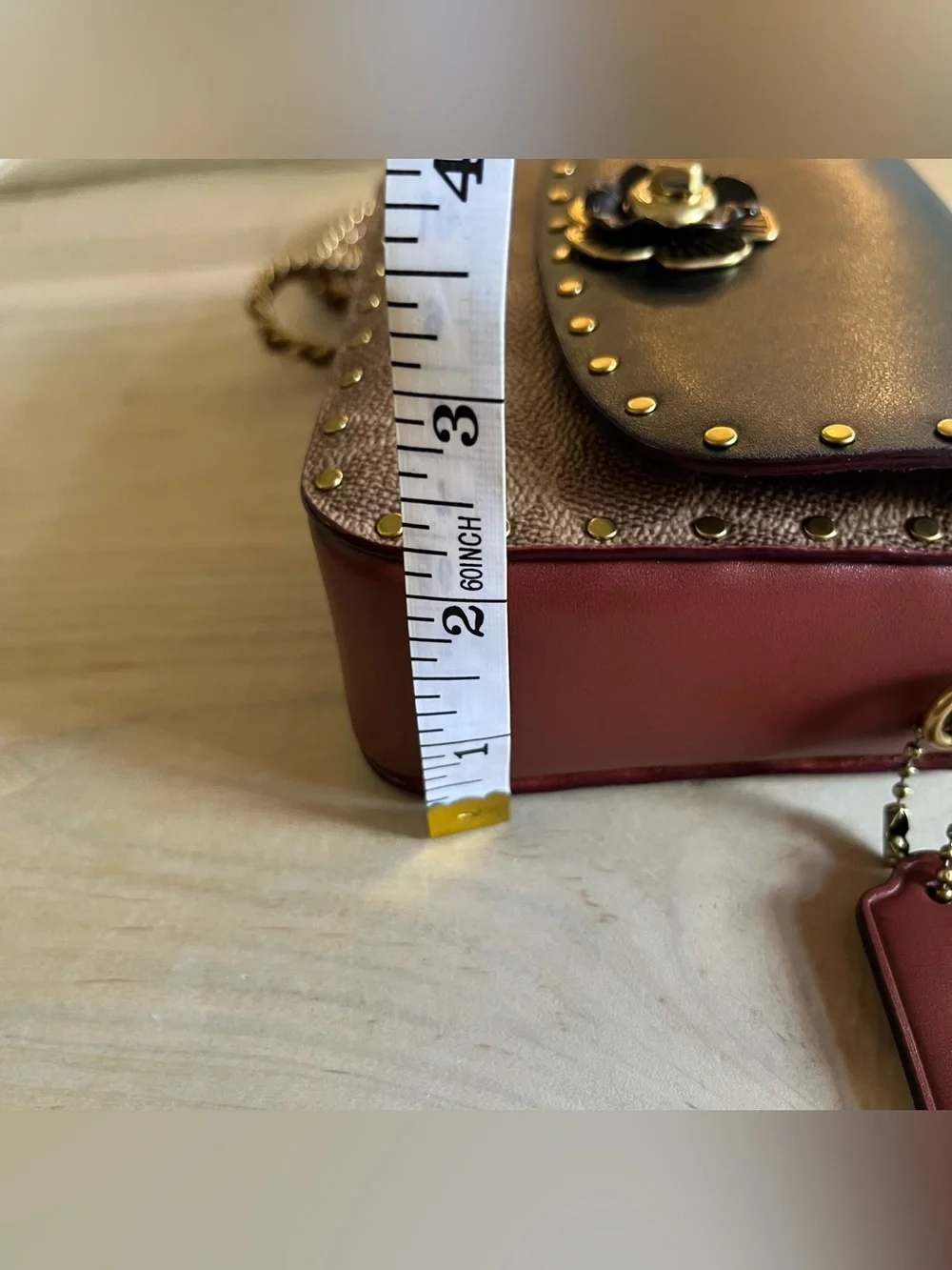 Coach madison 16 signature with rivets shoulder bag convertible bag EUC